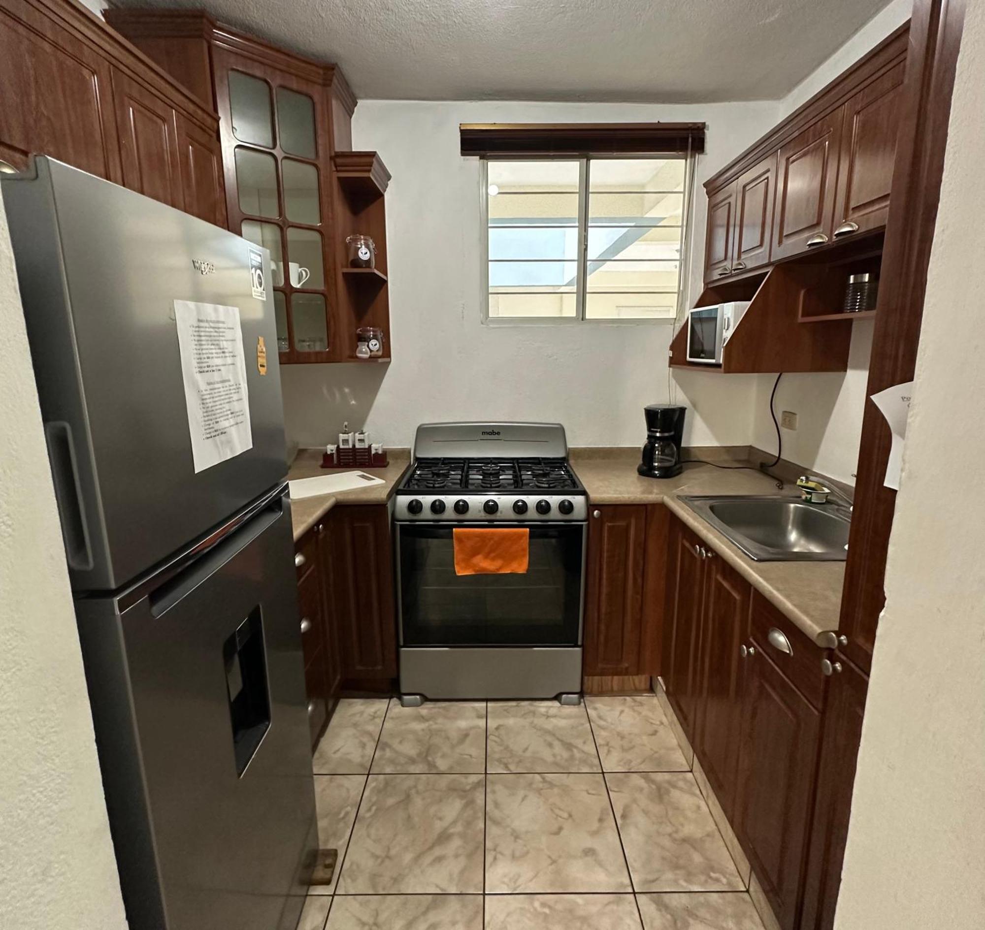 Monblanc Apartamento Completo سان سلفادور المظهر الخارجي الصورة